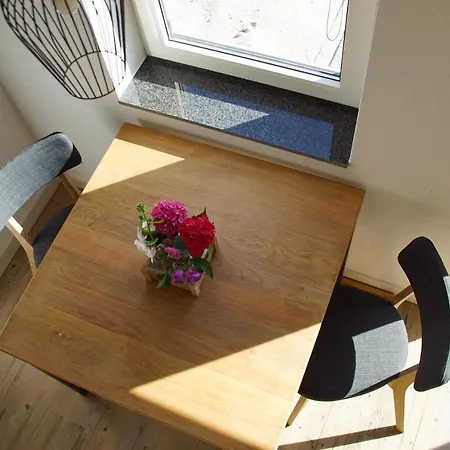 Vertoeven Bij Verhoeven 3*