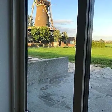 Bed & Breakfast Vertoeven Bij Verhoeven Oud-Alblas