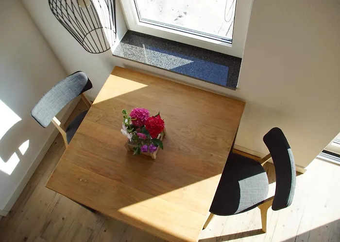 Vertoeven Bij Verhoeven 3*